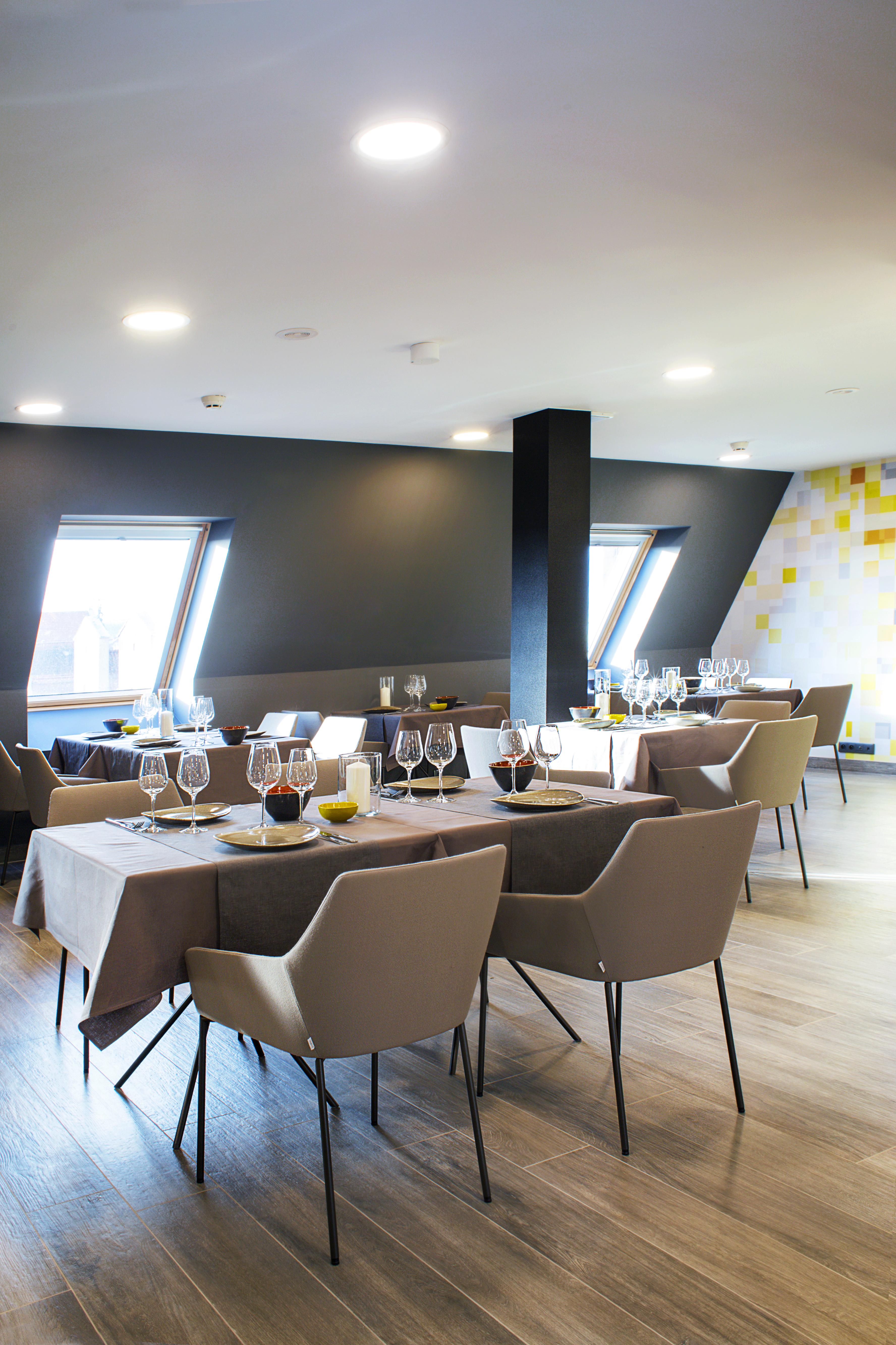 Ibb Hotel Gdansk Luaran gambar
