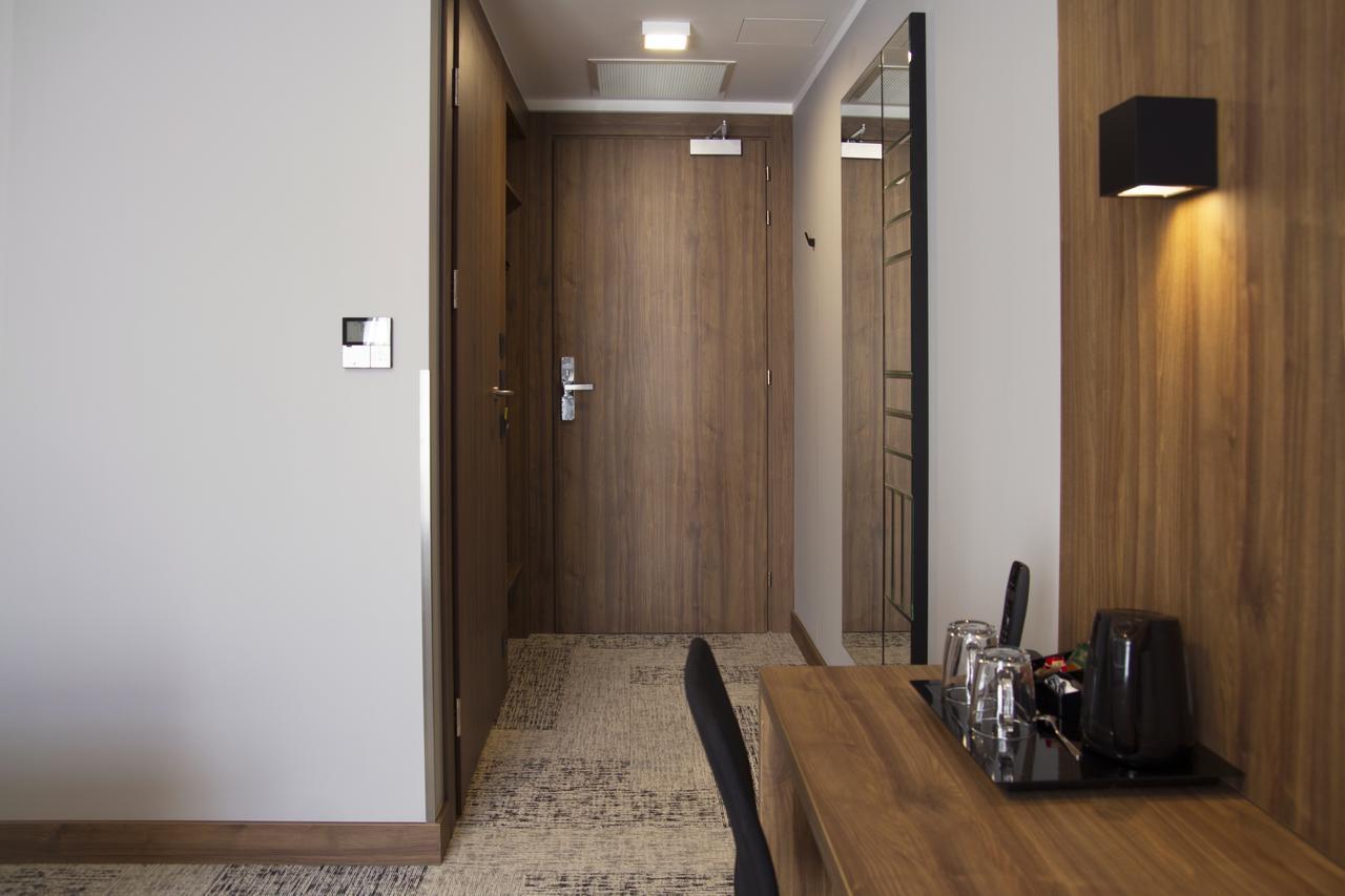 Ibb Hotel Gdansk Luaran gambar